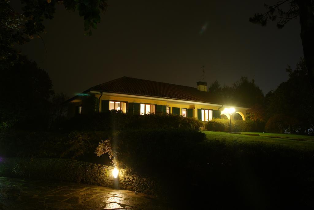 Alla Gazza Ladra Bed & Breakfast Prato Sesia Bagian luar foto