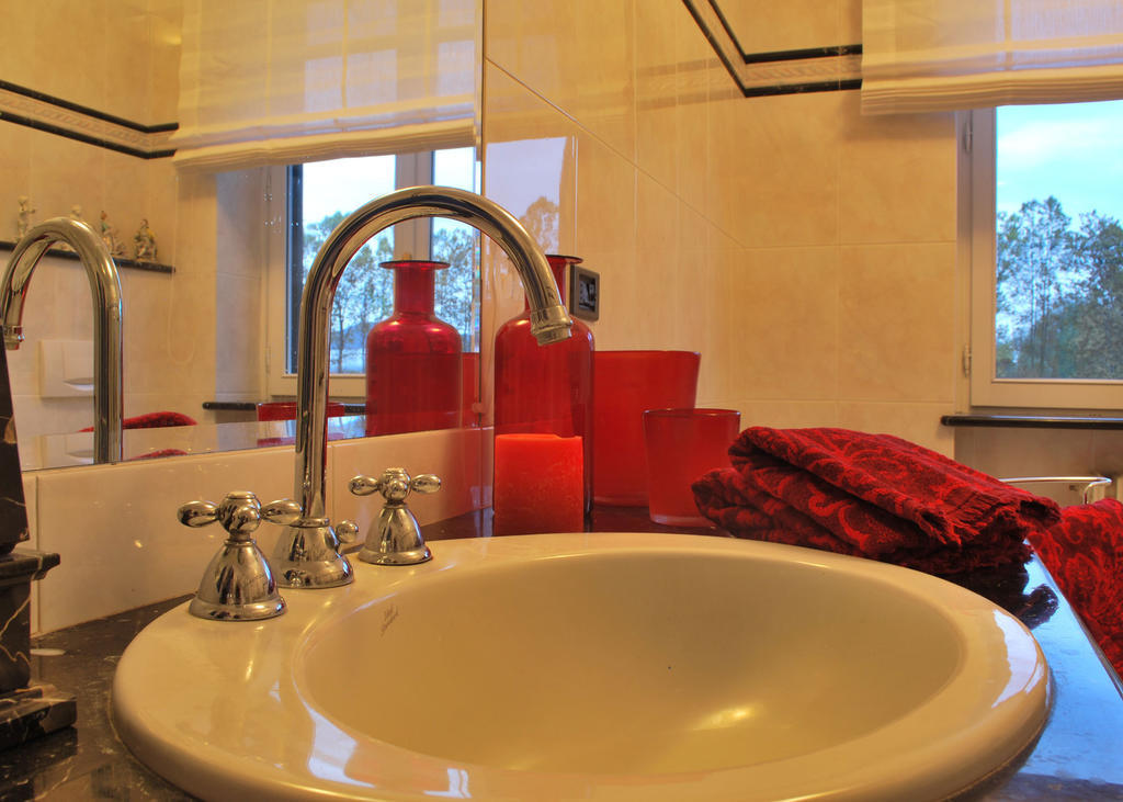 Alla Gazza Ladra Bed & Breakfast Prato Sesia Ruang foto
